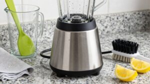 blender cleaning and maintenance guide
